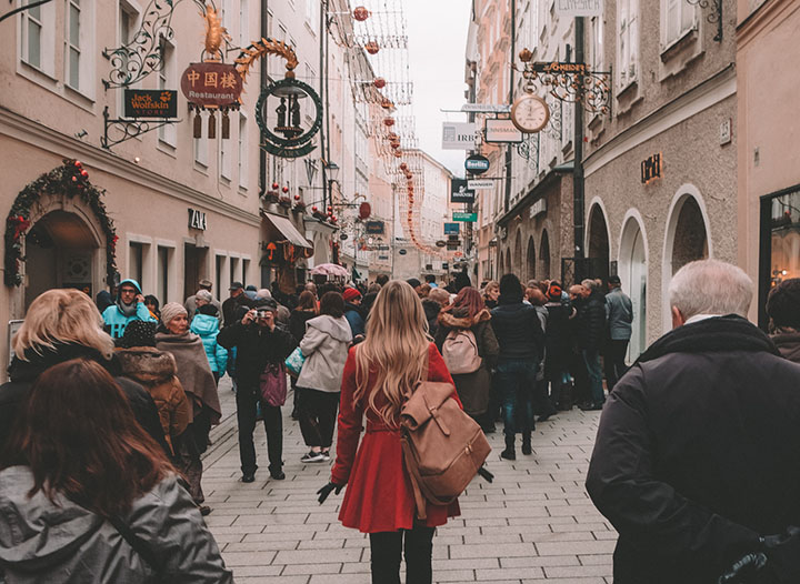 Austria is a great choice for families looking for a safe and easy travel destination. The country offers clean streets, green parks, and smooth transport for parents traveling with children. From fun outdoor spaces to calm cities, Austria makes family trips comfortable and enjoyable.